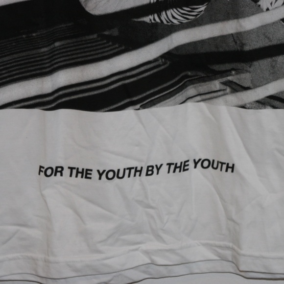 Zumiez T- Shirt - Picture 3 of 5